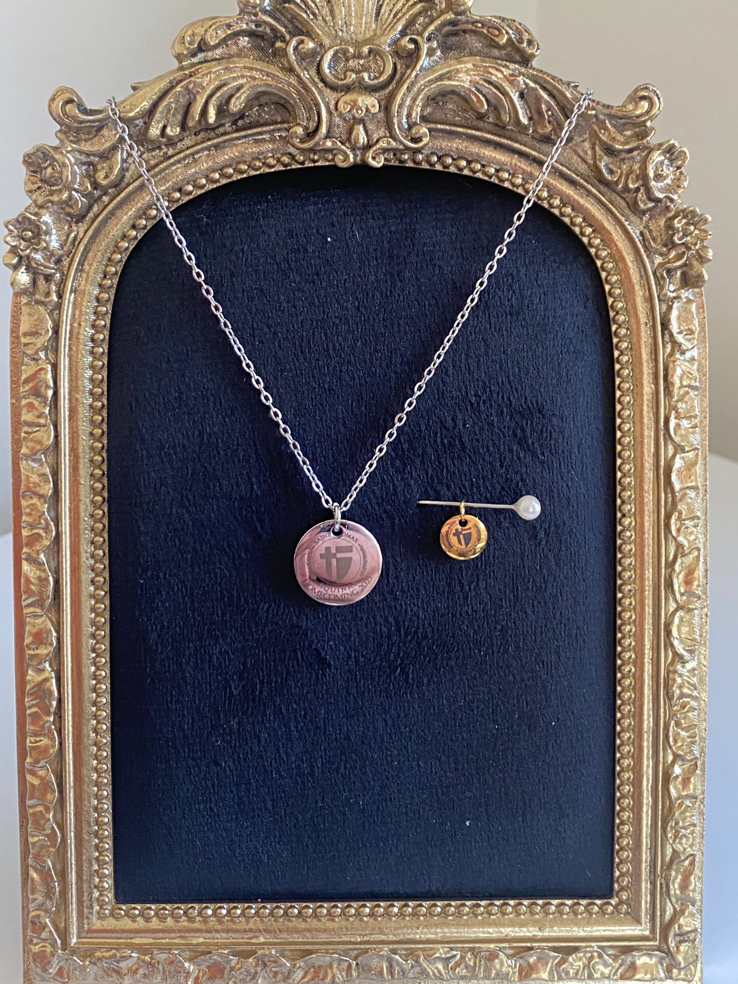 15mm Round Pendant Necklace