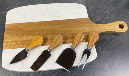 Marble + Acacia Serving Board – 5-Piece Gift Set