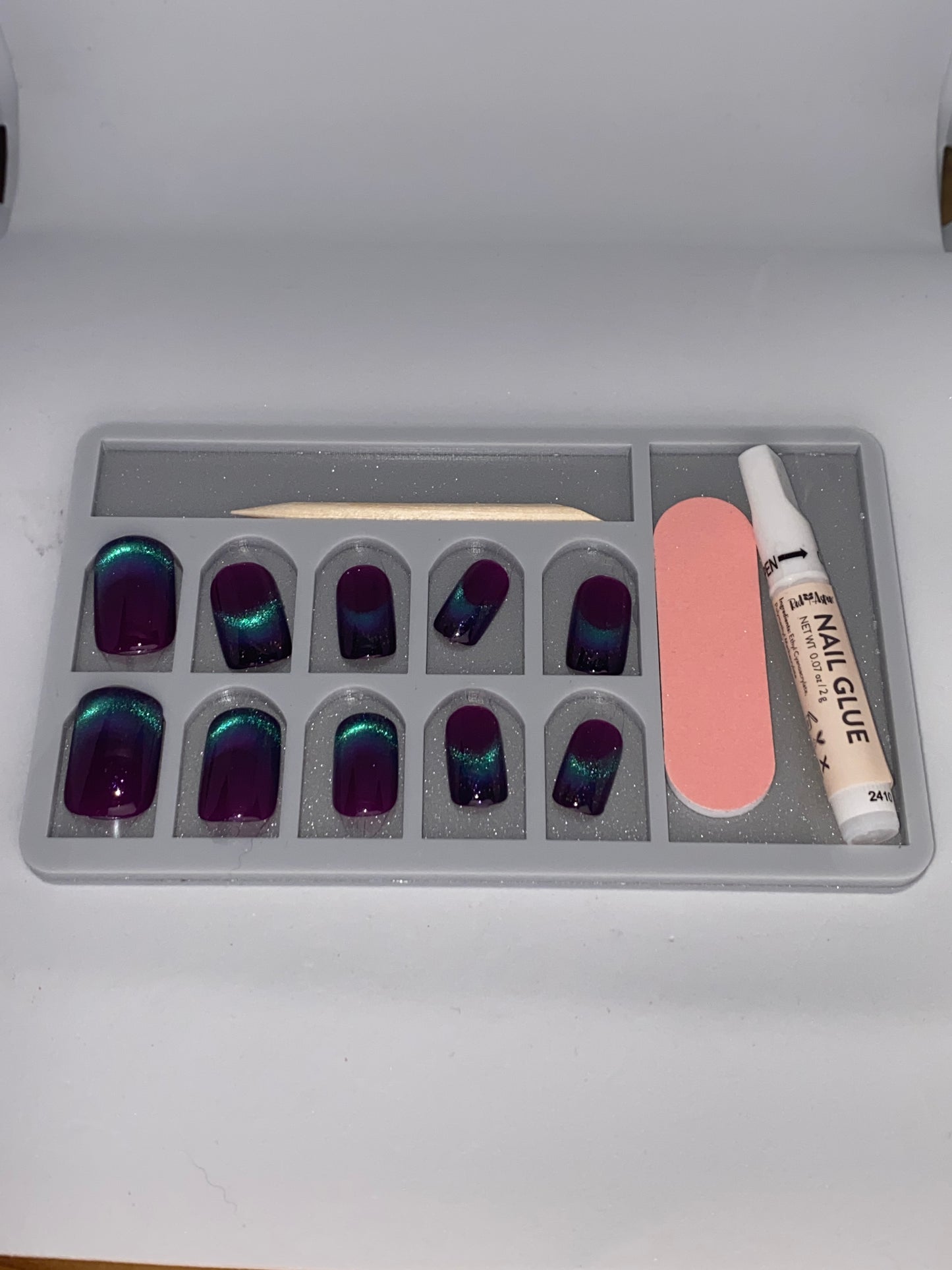 Luxe Press On Nail Display Tray | Matte + Gloss Nail Organizer by Nail Girlies