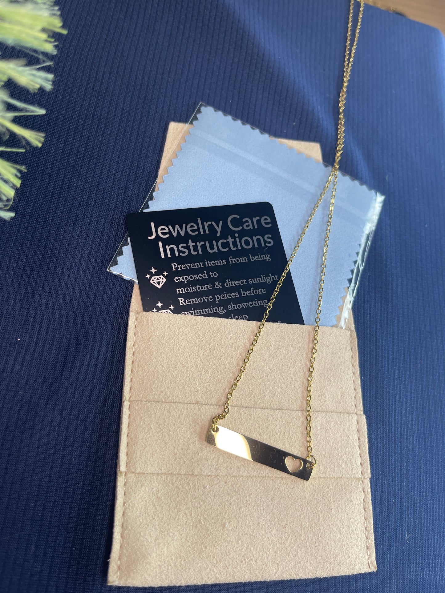 Heart Cutout Horizontal Bar Pendant Necklace
