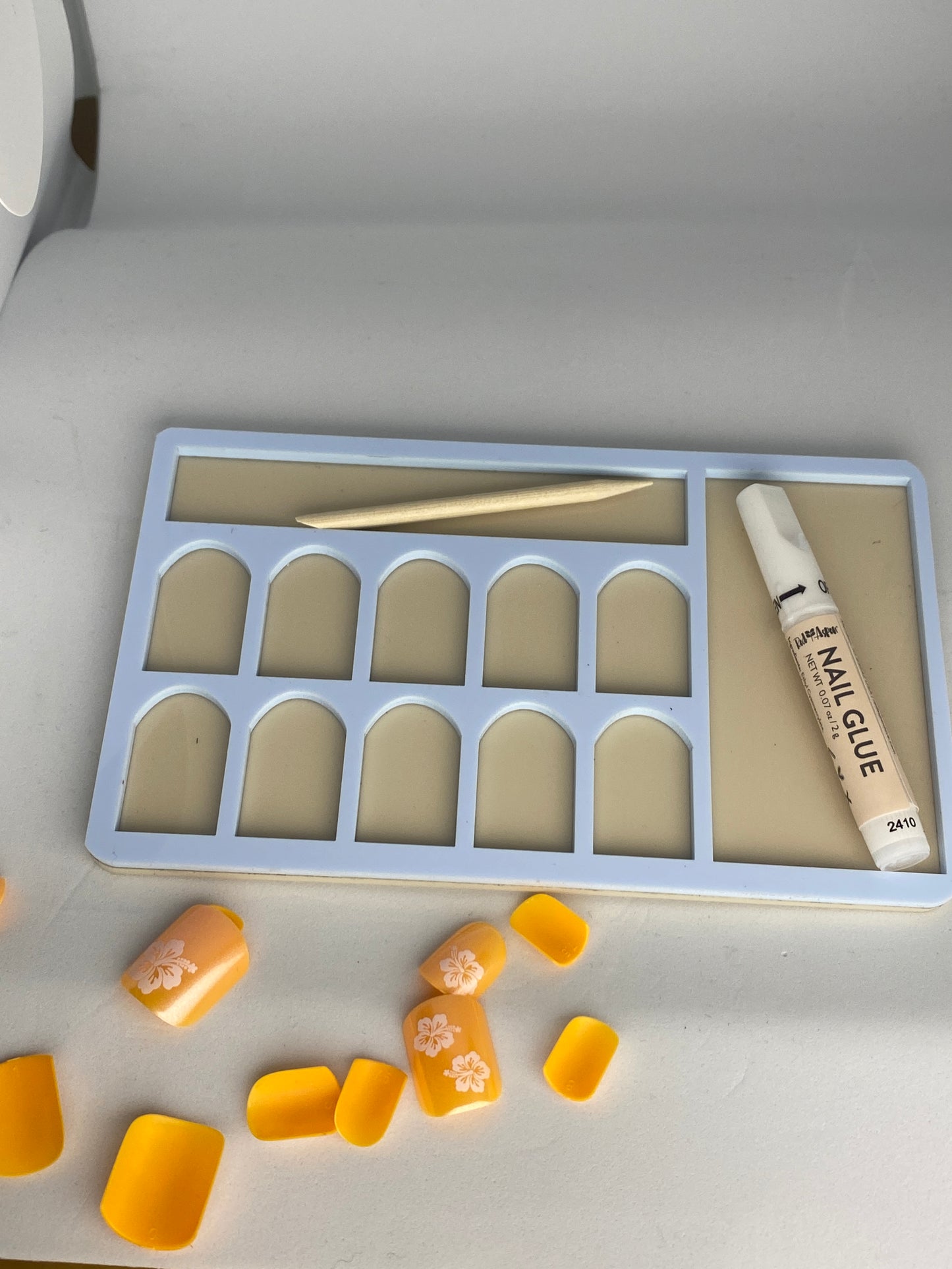 Nail Girlies Studio Set | Press On Nail Organizer Tray — Mix & Match